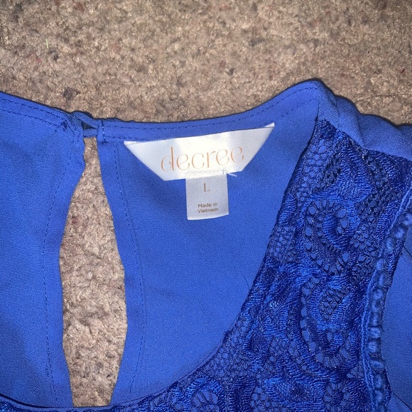 Decree L Cold Shoulder Blouse - Picture 3 of 4